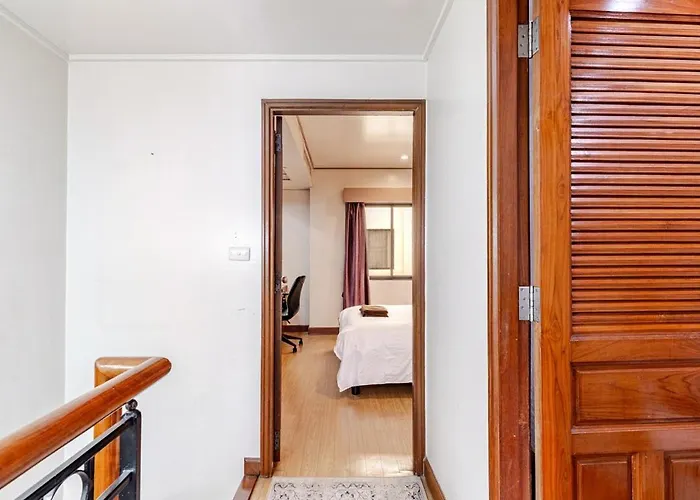 2br Duplex In Chitlom Apartment *
